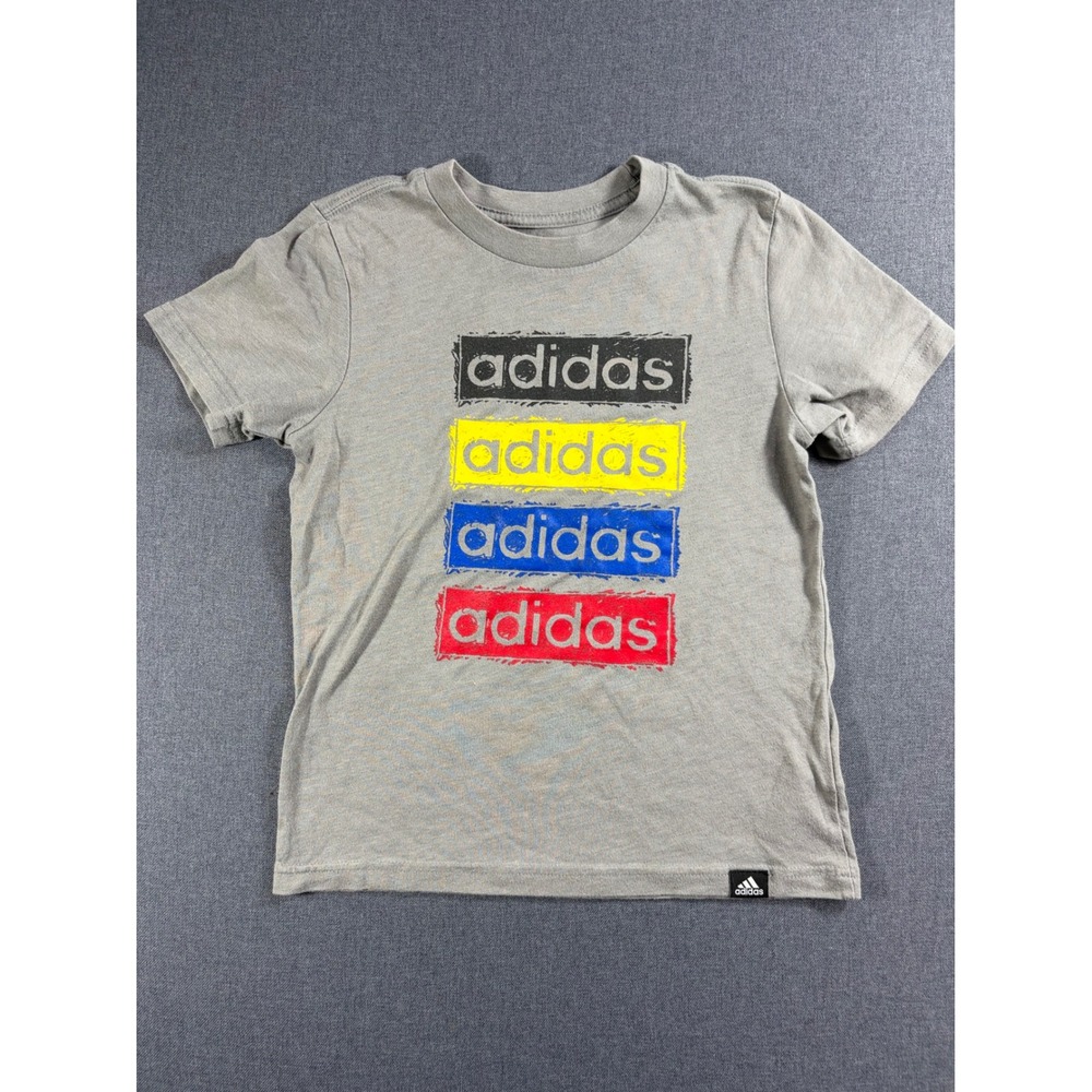 Adidas Boys Gray Graphic T-Shirt Stacked Logo Crew Neck Size 6 Regular Fit Tee